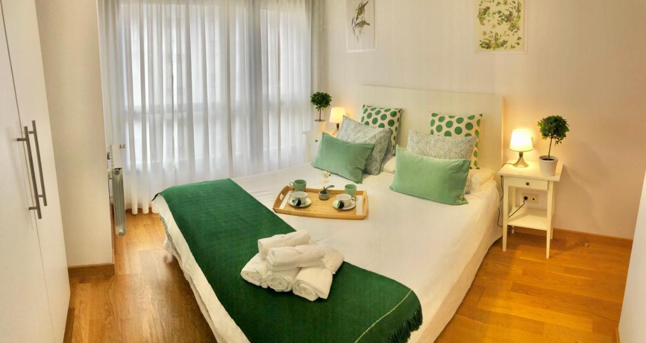 Apartamento 2 Centrico Garaje Wi-Fi Para Trabajar Lägenhet Castro Urdiales Exteriör bild
