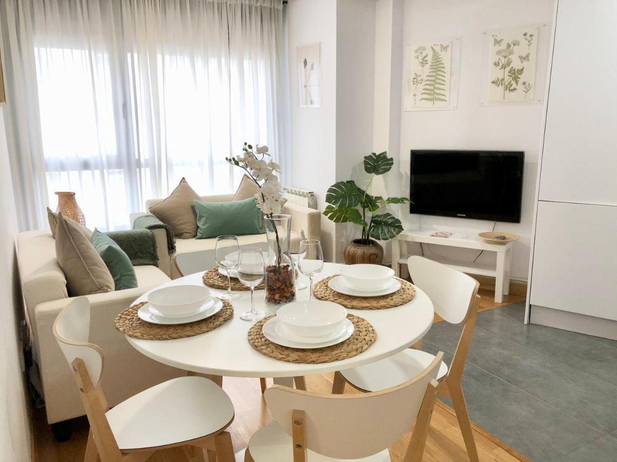 Apartamento 2 Centrico Garaje Wi-Fi Para Trabajar Lägenhet Castro Urdiales Exteriör bild